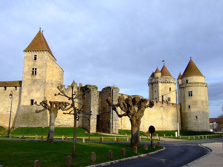 Château de Blandy Les Tours