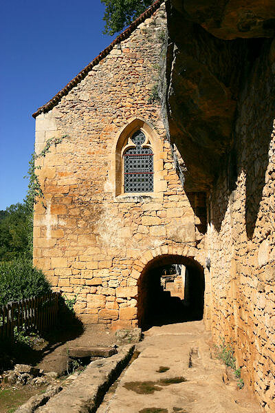 L'entrée de la chapelle Sainte-Madeleine