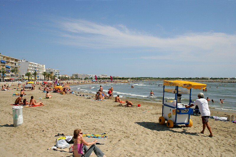 Plage Rive Gauche