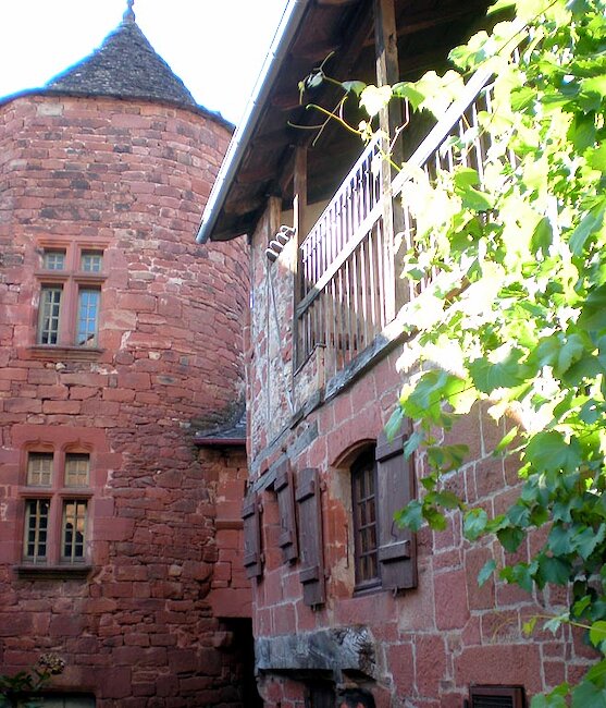 Village de Collonges la Rouge