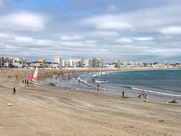 La Grande plage - Les Sables d'Olonne La Grande plage - Les Sables d'Olonne