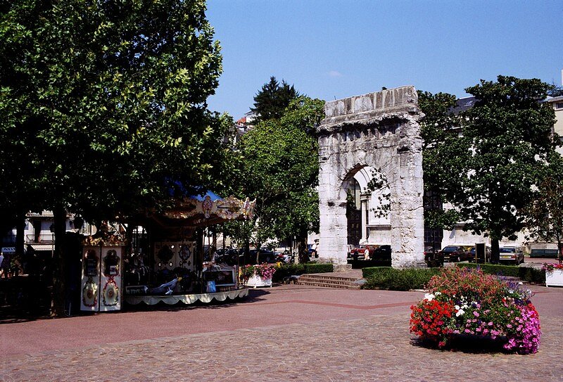 Arc romain de Campanus Arc romain de Campanus