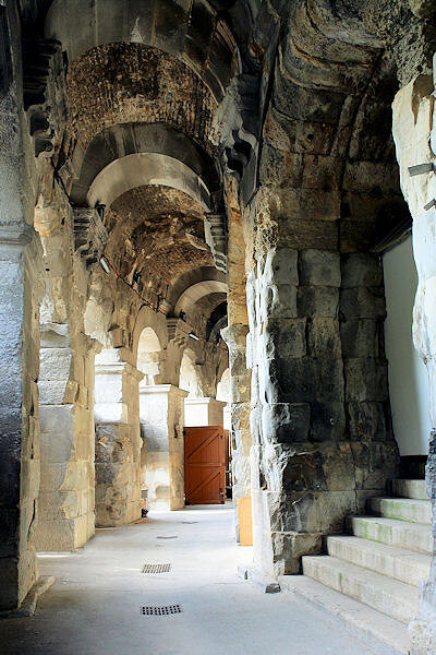Les Arènes de Nîmes Les Arènes de Nîmes