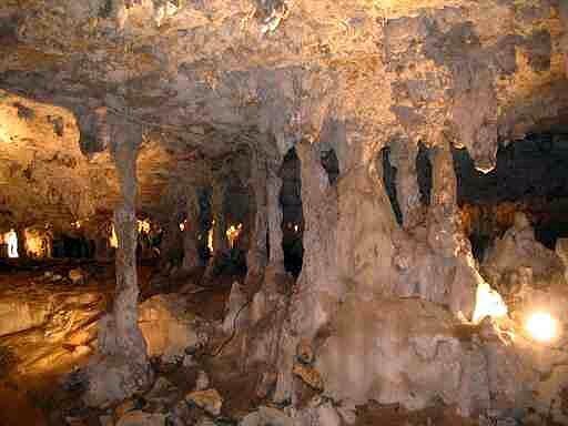 Grotte de Lombrives Grotte de Lombrives