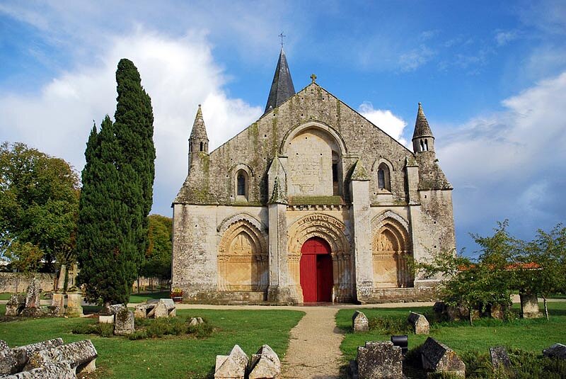 Eglise Saint-Pierre d'Aulnay