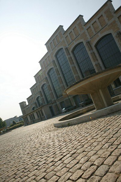 Halle Tony Garnier