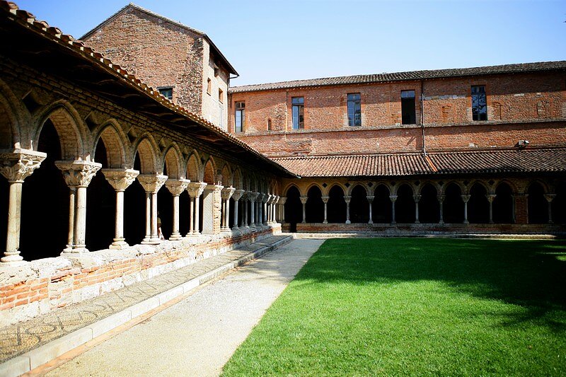 Cloître de l'abbaye Saint-Pierre de Moissac Cloître de l'abbaye Saint-Pierre de Moissac