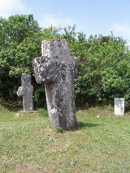 Croix médiévales à Lancerf