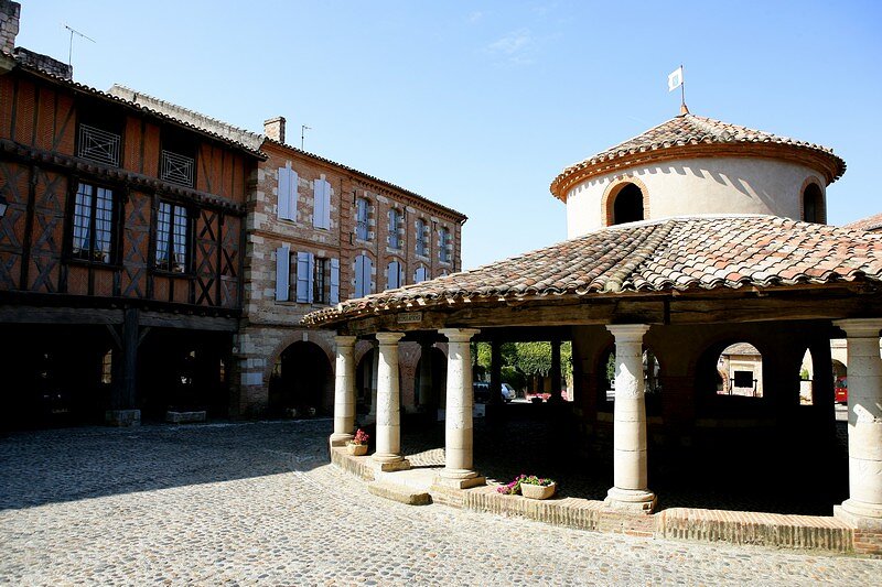 Halle aux grains d'Auvillar