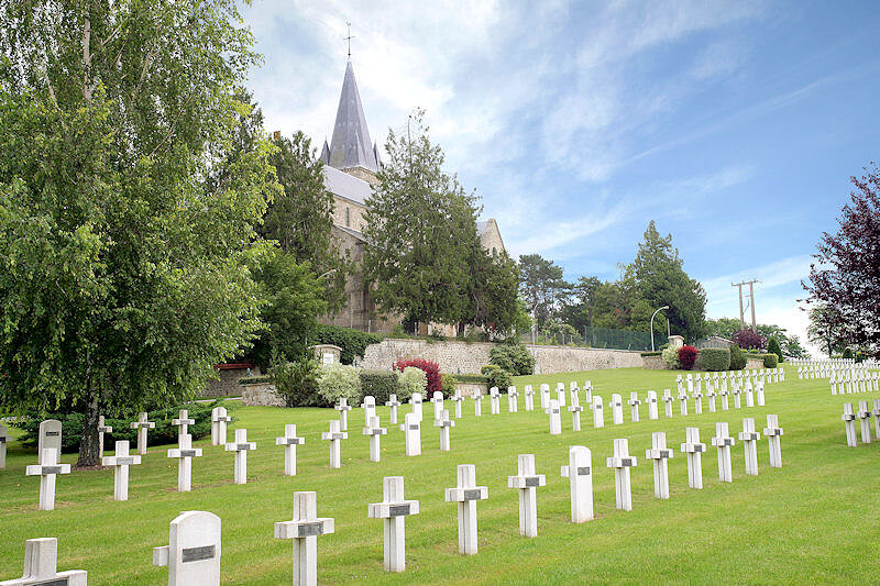 Cimetière militaire français du Prieuré de Binson