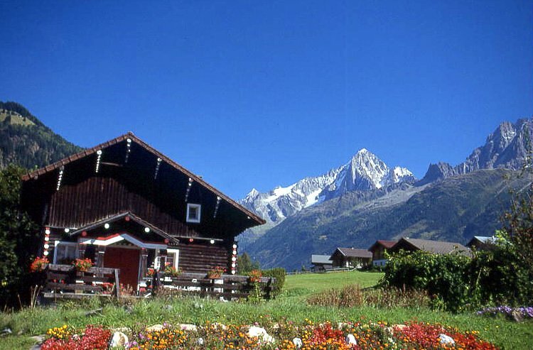 Paysage et chalet - Les Houches