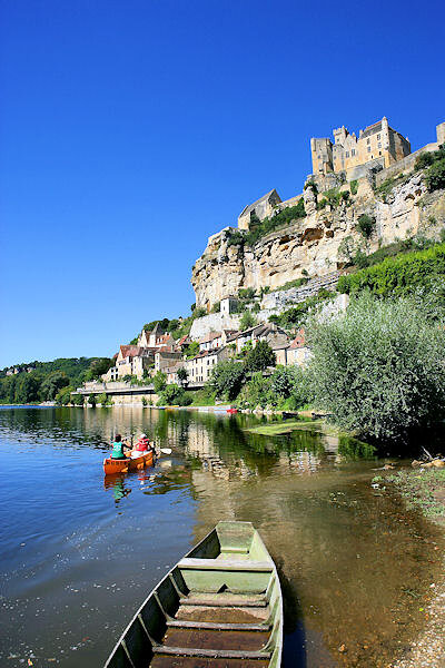 Beynac vu depuis la Dordogne