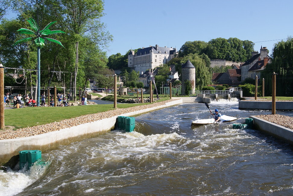 Complexe des eaux-vives de Châteauneuf-sur-Cher Complexe des eaux-vives de Châteauneuf-sur-Cher