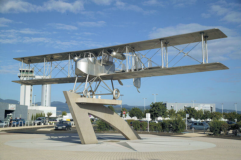 Aéroport de Clermont-Ferrand Auvergne Aéroport de Clermont-Ferrand Auvergne