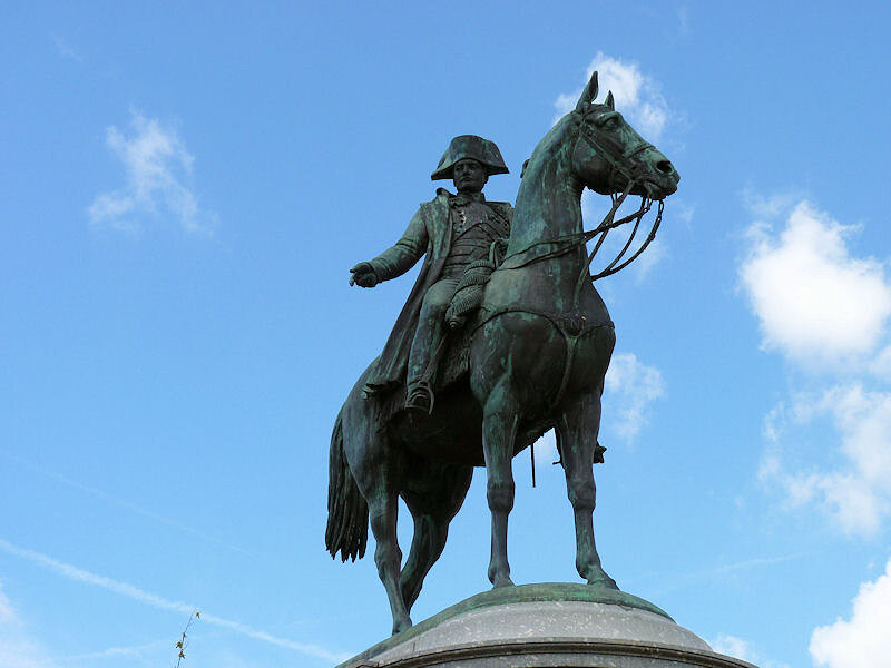 La statue équestre de Napoléon La statue équestre de Napoléon
