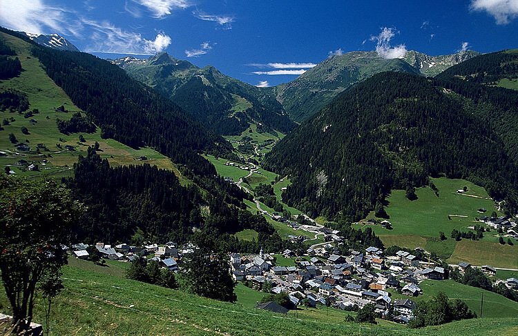 Le village en été - Arêches Beaufort
