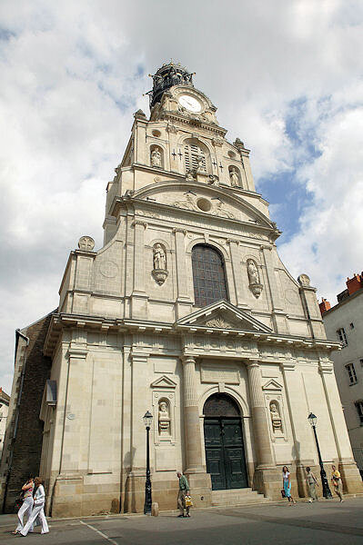 Église Sainte-Croix de Nantes