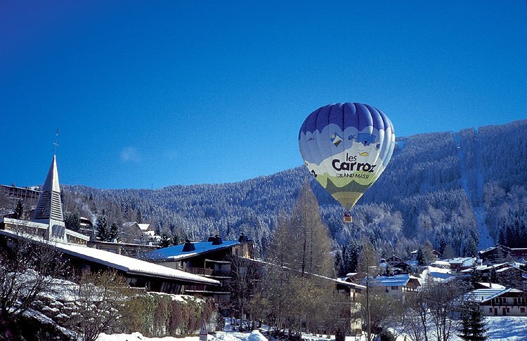 Montgolfière en hiver - Les Carroz