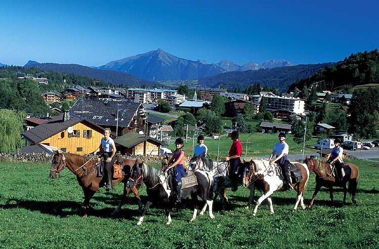 Randonnée à cheval - Les Carroz