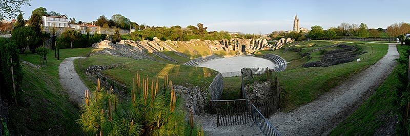 Saintes