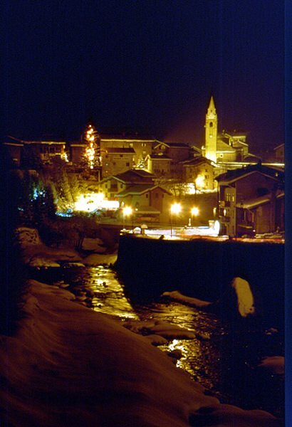 Lanslevillard la nuit - Val Cenis Lanslevillard la nuit - Val Cenis
