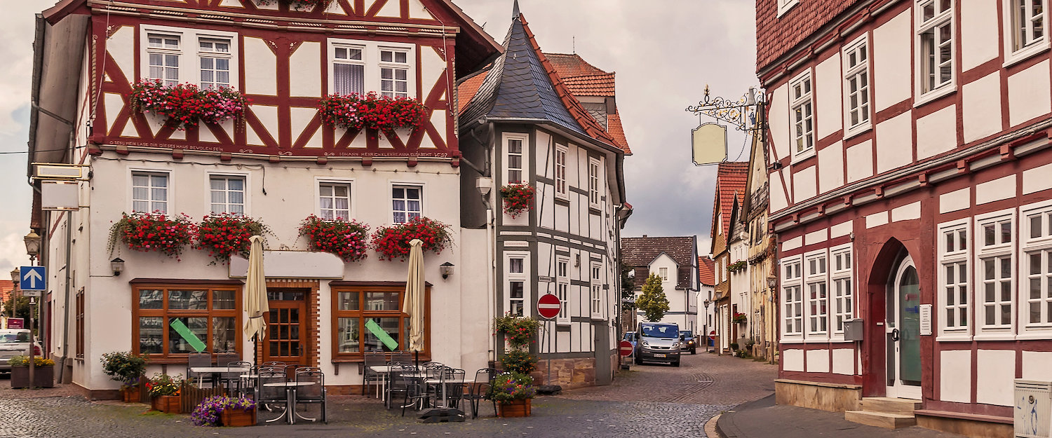 Typische Fachwerkhäuser in Fritzlar Typische Fachwerkhäuser in Fritzlar