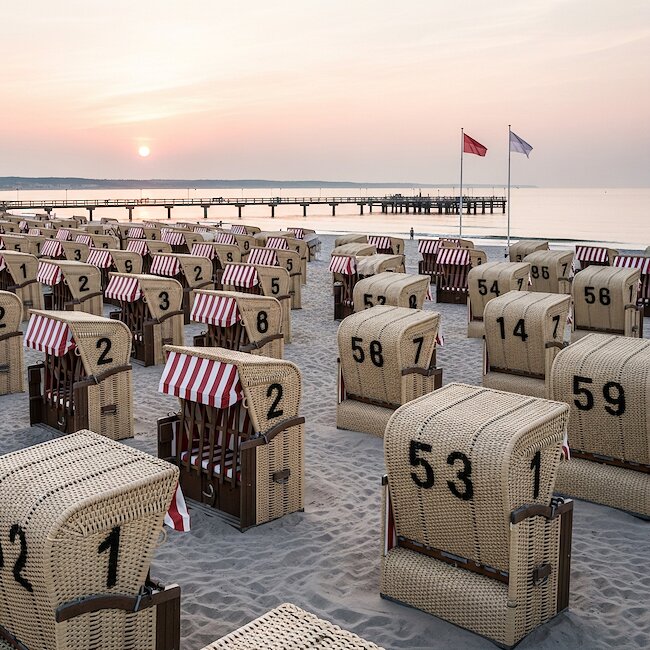 Sonnenaufgang am Strand von Travemünde