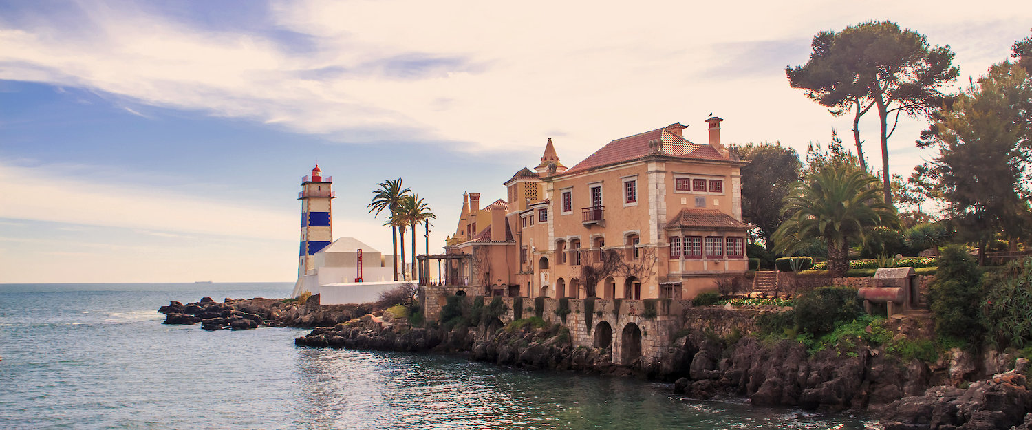 Der Santa Marta Leuchtturm mit Museum in Cascais