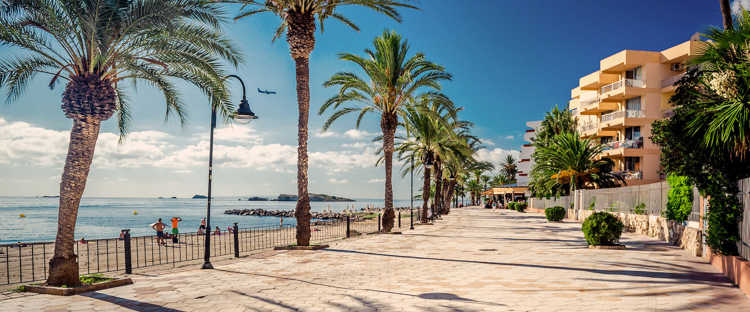 Blick auf Küste Ibizas Blick auf Küste Ibizas