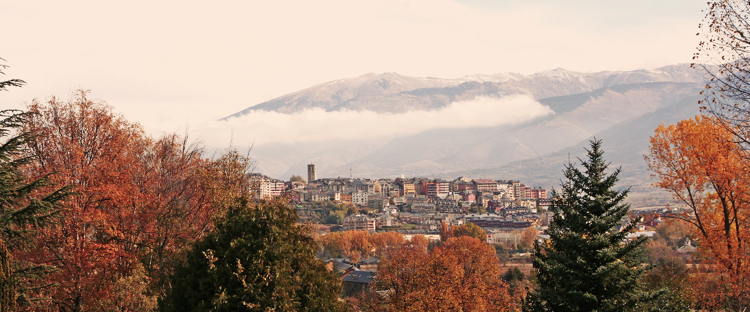 Puigcerdá durante el Otoño Puigcerdá durante el Otoño