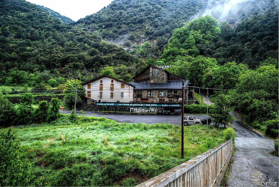Casas rurales en La Farga de Moles, Lleida