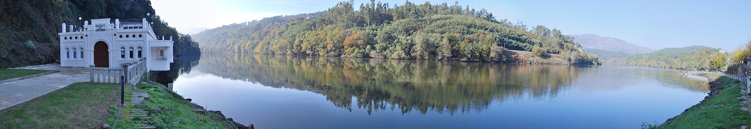 Casas rurales en Cortegada (Orense)