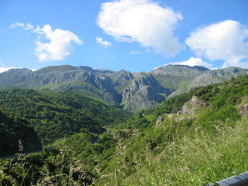 Casas rurales en Puertas, Asturias