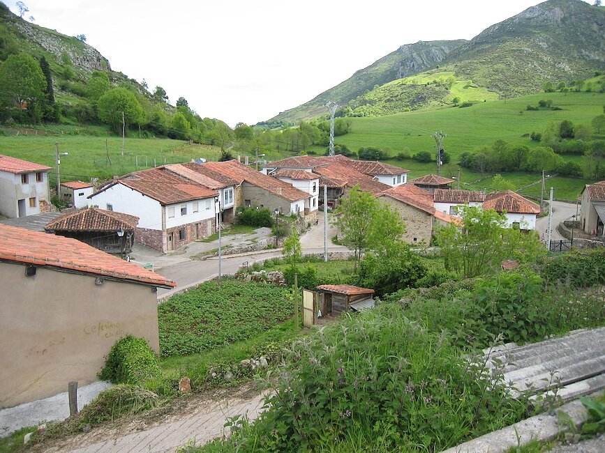 Casas rurales en Yernes y Tameza, Asturias