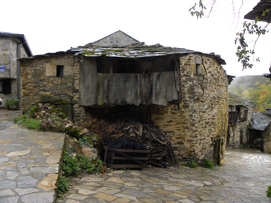 Casas rurales en Santa Cruz de los Cuérragos, Zamora