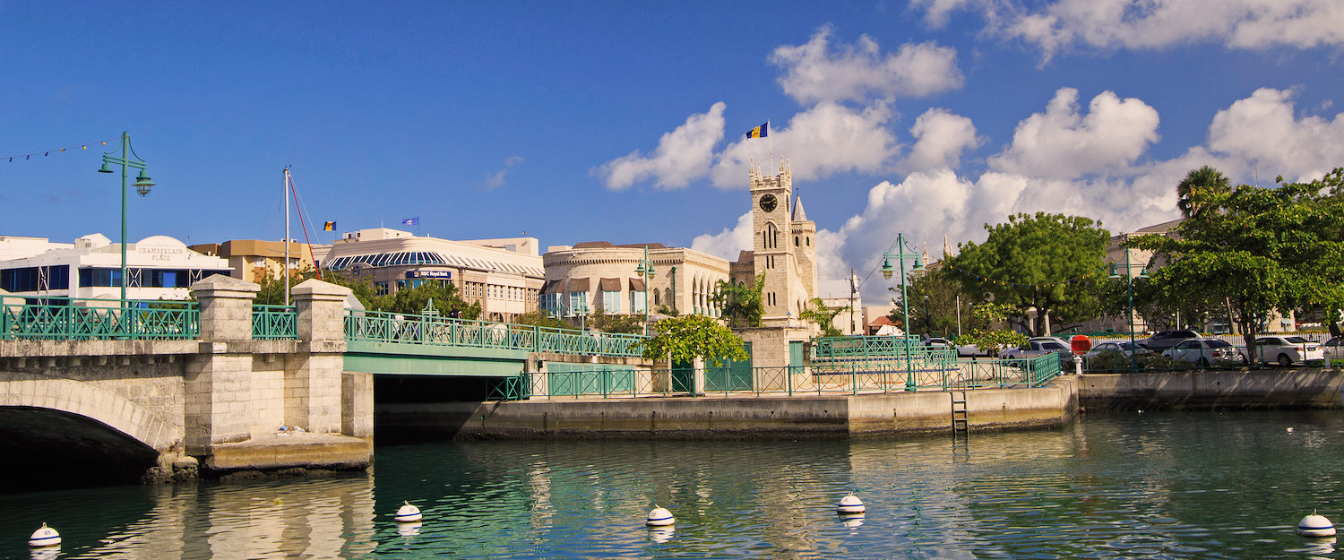 Stenen brug in Bridgetown, de hoofdstad van Barbados, is een stenen brug.