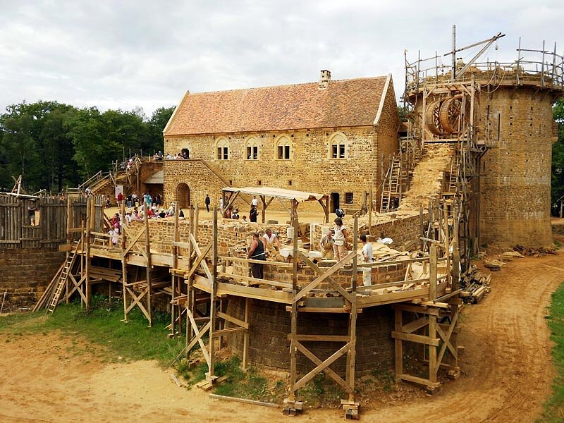Chantier médiéval de Guédelon Chantier médiéval de Guédelon