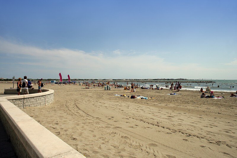 Plage Rive Gauche