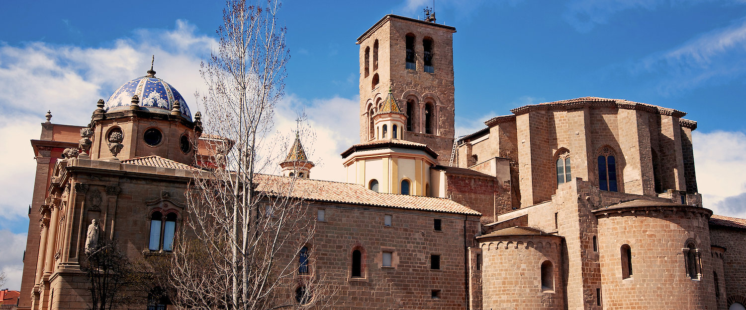 Iglesia de Solsona en los alrededores de Lladurs Iglesia de Solsona en los alrededores de Lladurs