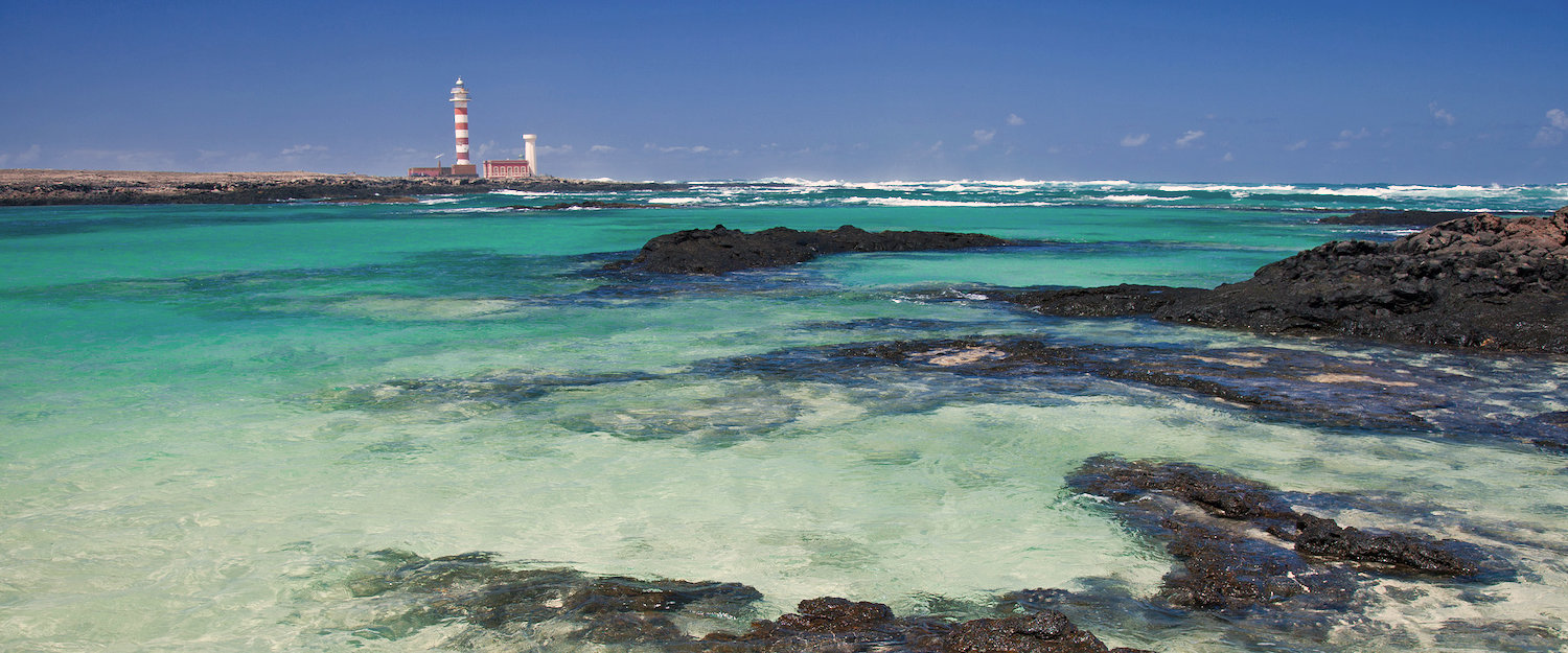 Faro del Tostón en El Cotillo Faro del Tostón en El Cotillo