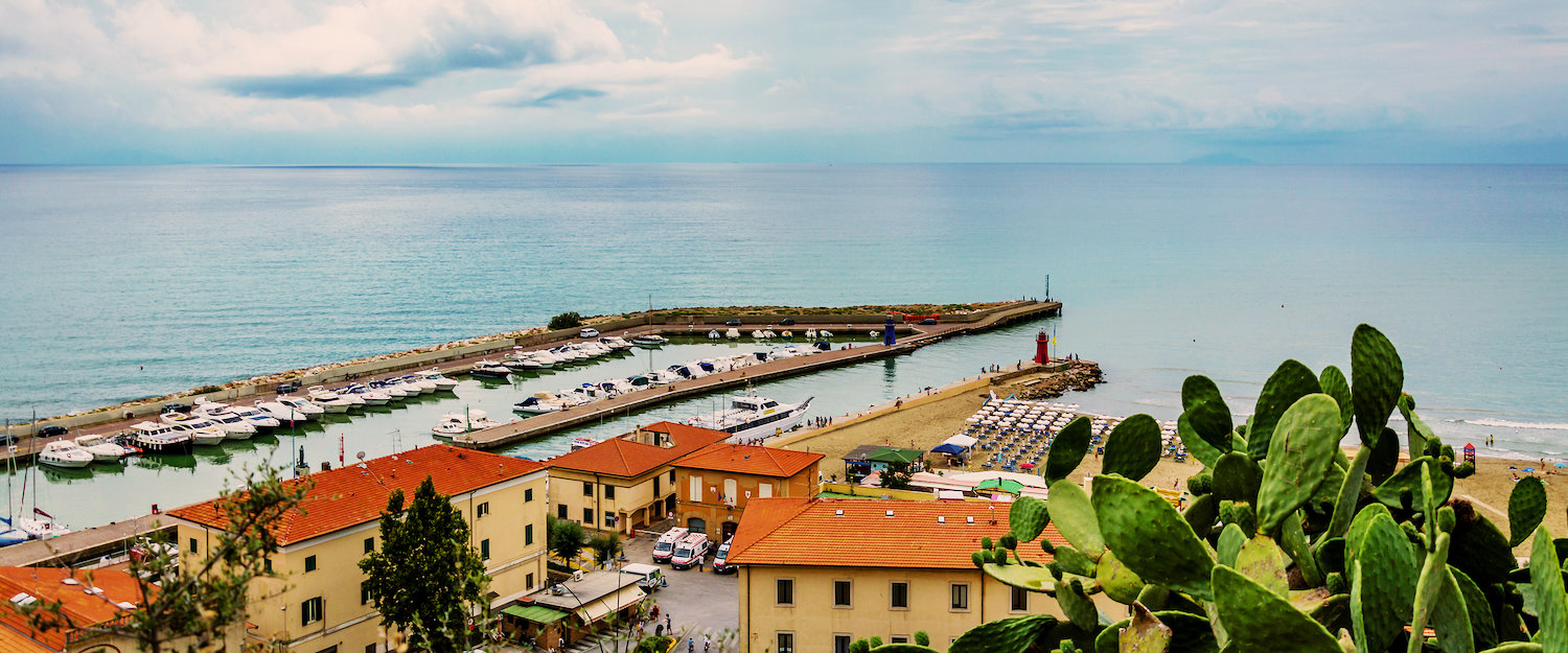Il porto. Il porto.
