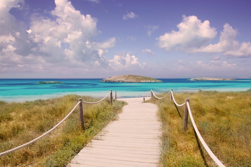 Passeggiata direzione paradiso. Passeggiata direzione paradiso.