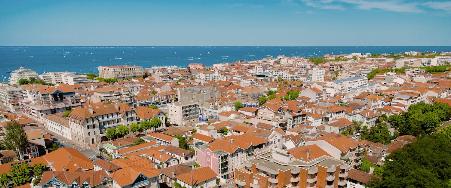 Vue sur ville, Aquitaine