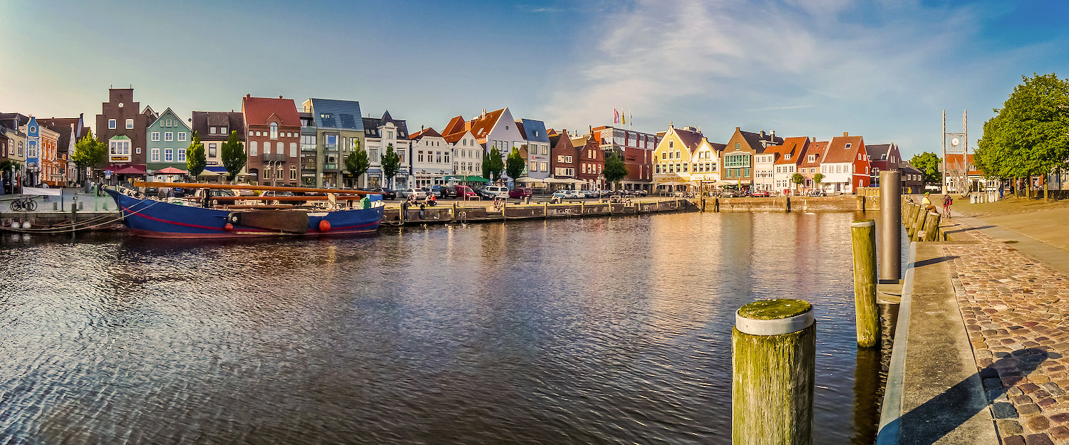 Typische Hafenstadt an der Nordsee Typische Hafenstadt an der Nordsee