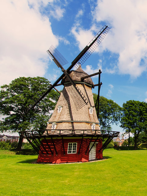 Blick auf eine Windmühle