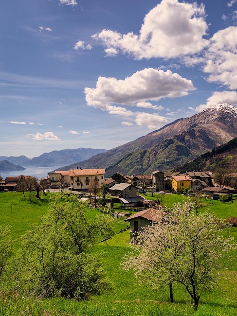 Wunderschöne Berglandschaften in der Lombardei Wunderschöne Berglandschaften in der Lombardei