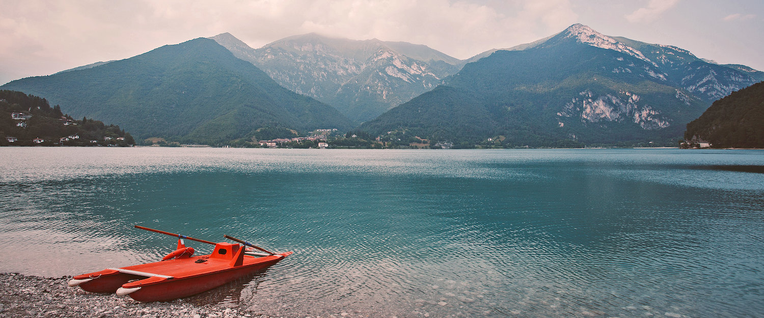Blick auf den Bergsee von Ledro Blick auf den Bergsee von Ledro