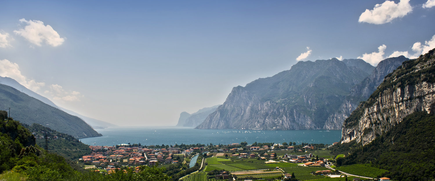 Blick auf den Gardasee von Arco aus