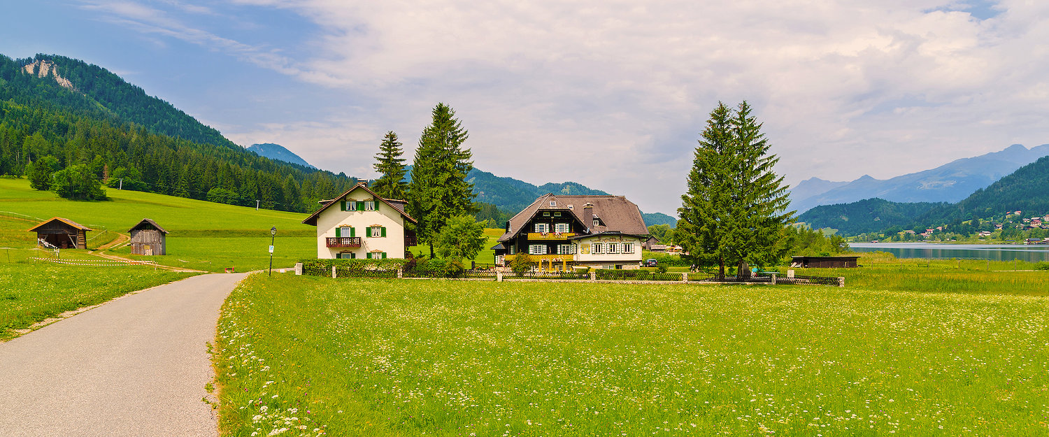 Idyllische Umgebung am und in Weissensee
