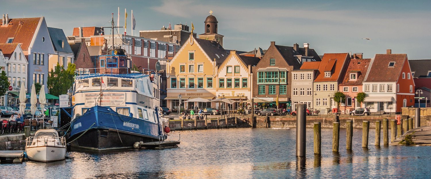 Der Hafen von Husum Der Hafen von Husum